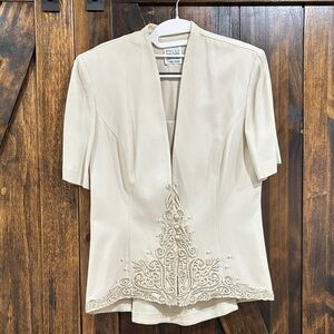 Vintage R&M Richards Champagne Embroidered Jacket and skirt, Size 10